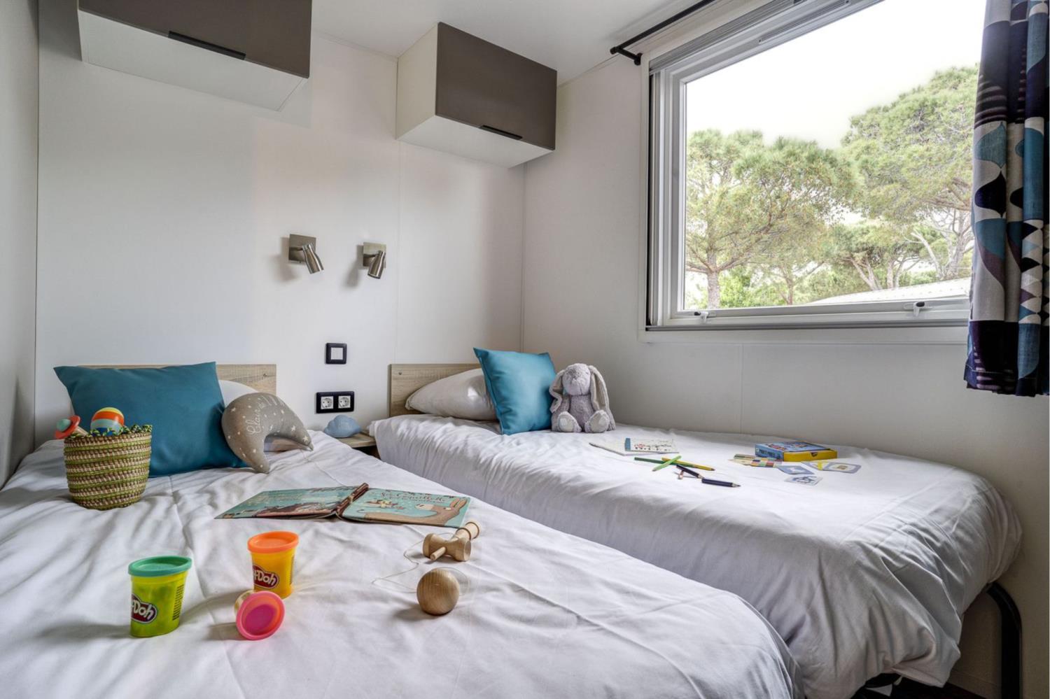 Swimming pool area near Cottage Bahia 6p 3Bdrms AirConPremium in France