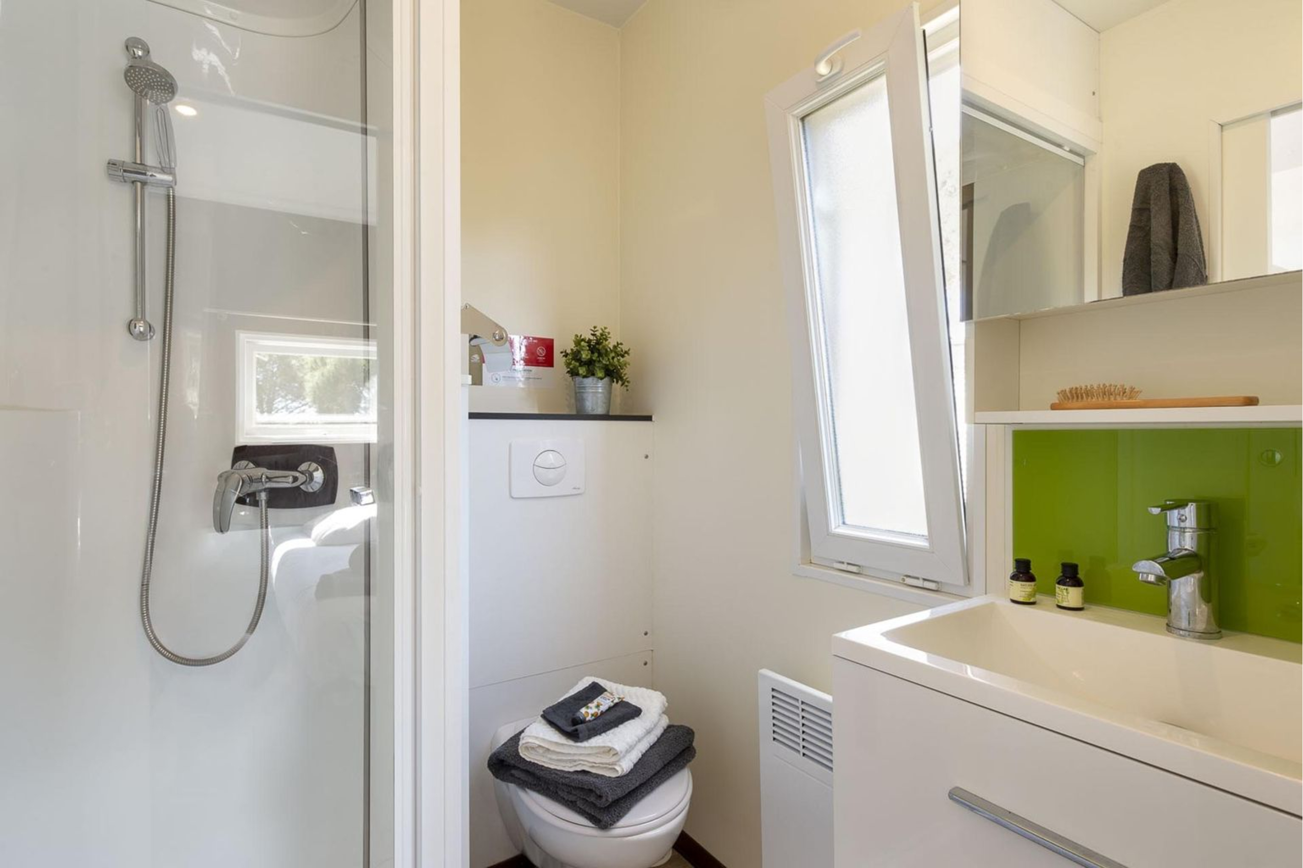 Cottage Taos 6p 3Bdrms AirConPremium