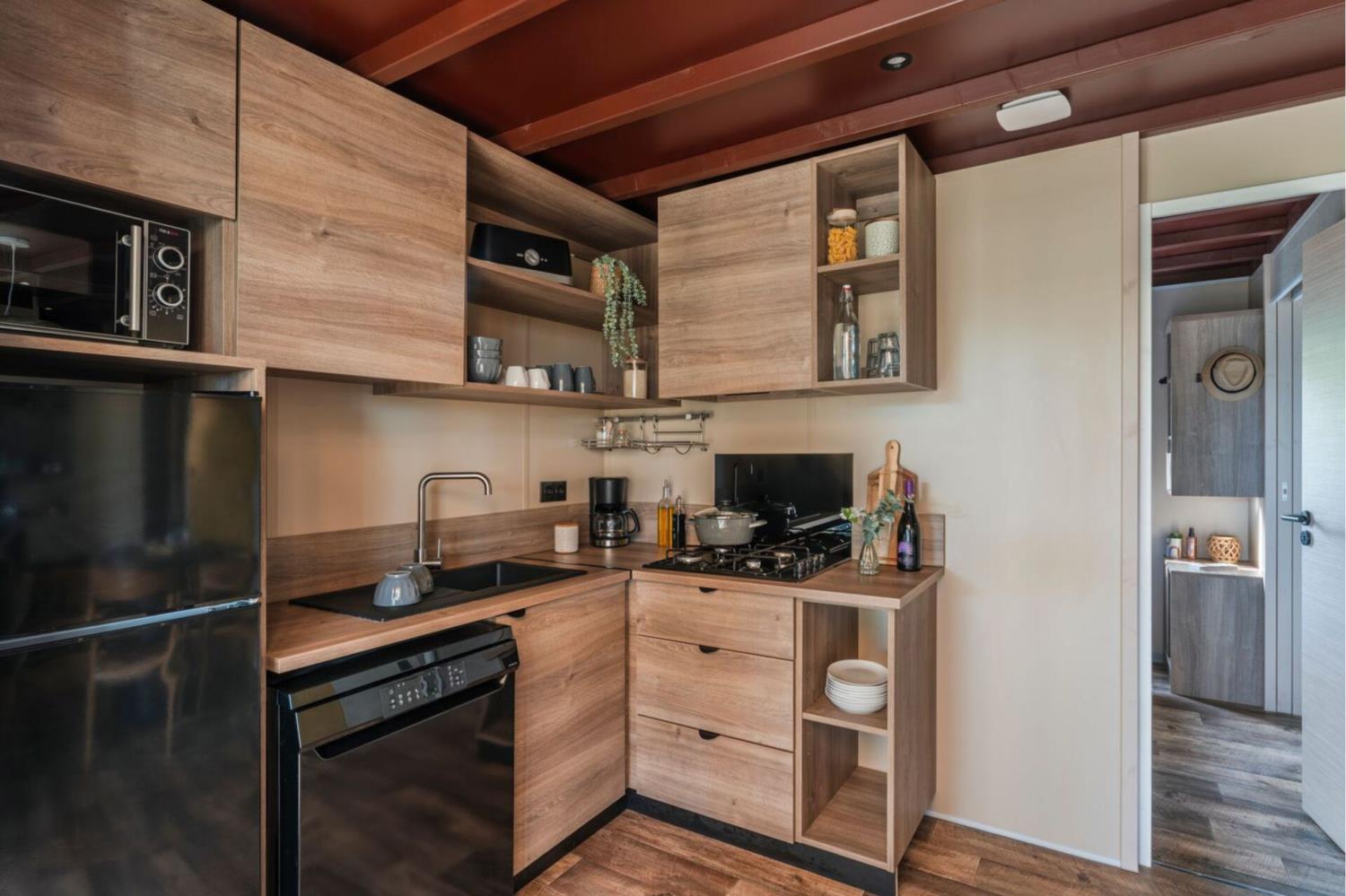 Outdoor terrace and garden at Chalet 7p 3Bdrms AirCon **** in France