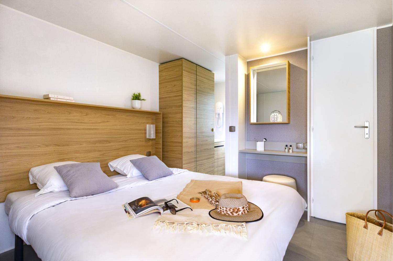 Swimming pool area near Cottage Cheverny 4p 2Bdrms AirConPremium in France