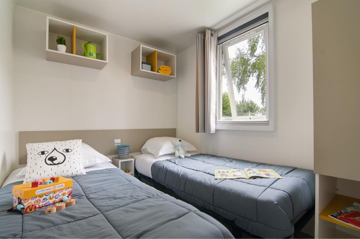 Outdoor terrace and garden at Cottage 6p 3Bdrms **** in France