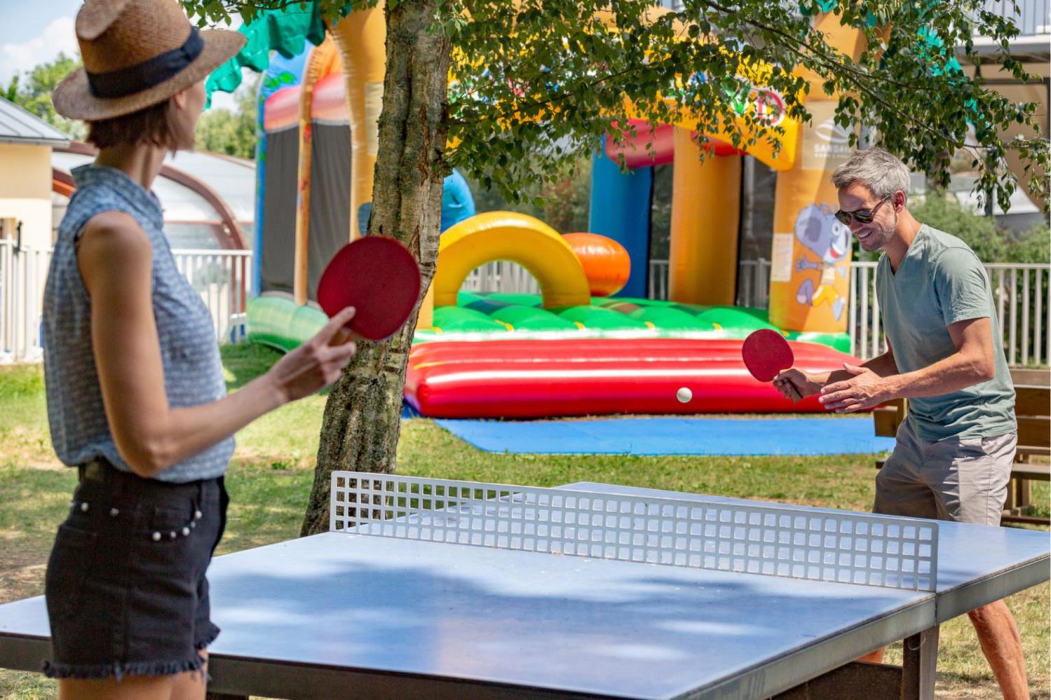 Cottage 4p 2Bdrms ****