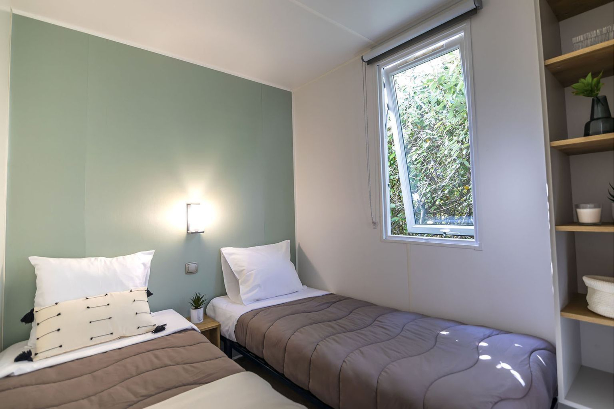 Cottage 6p 3Bdrms AirCon ****