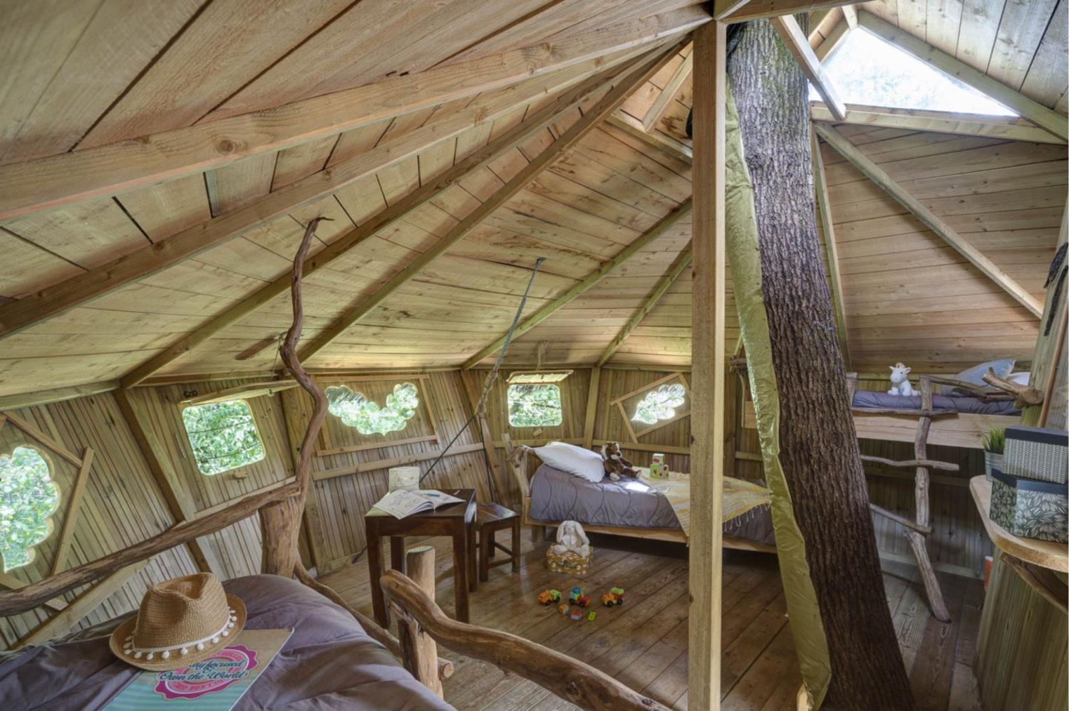 Bathroom at Tree-house Forest Camp 5/6p 2Bdrms in France