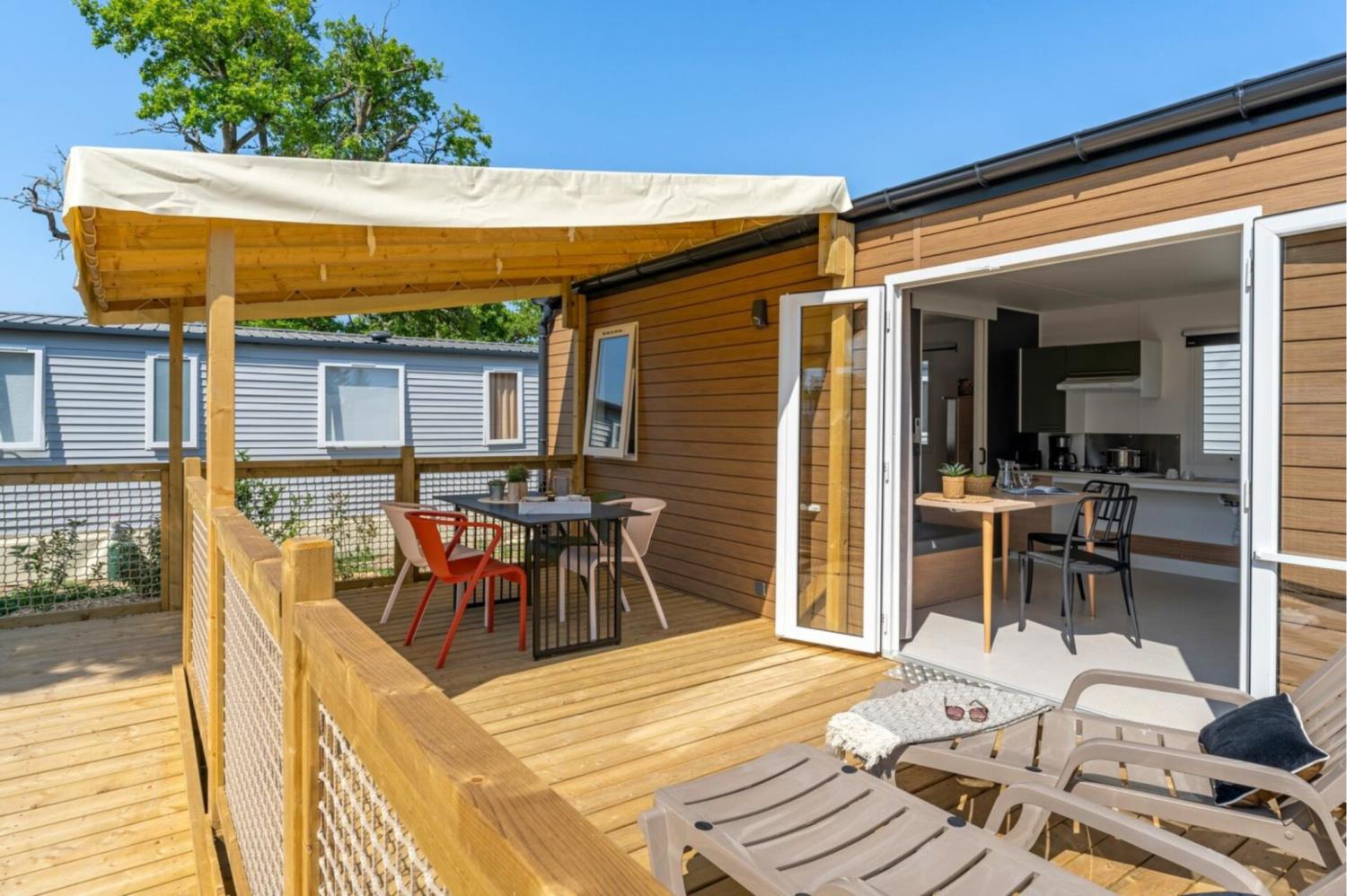 Interior living area at Cottage 4p 2Bdrms AirCon **** in France