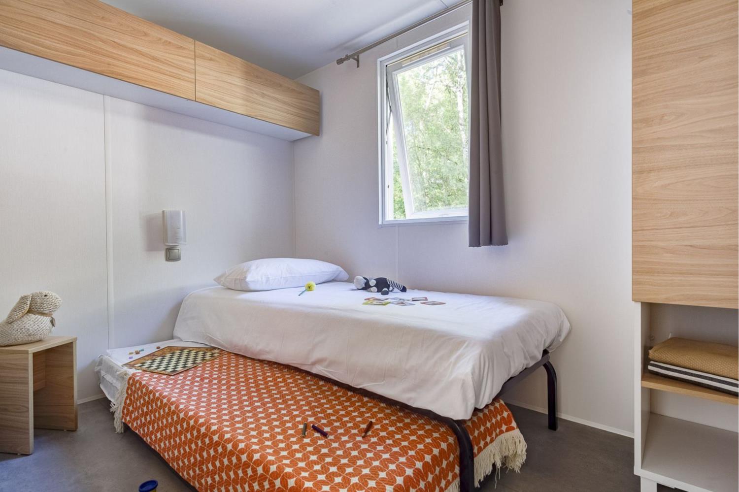 Outdoor terrace and garden at Cottage Keywest Family 6p 3Bdrms AirConP in France