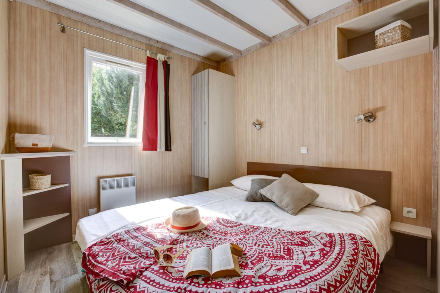 Bathroom at Chalet 6p 3Bdrms AirCon **** in France