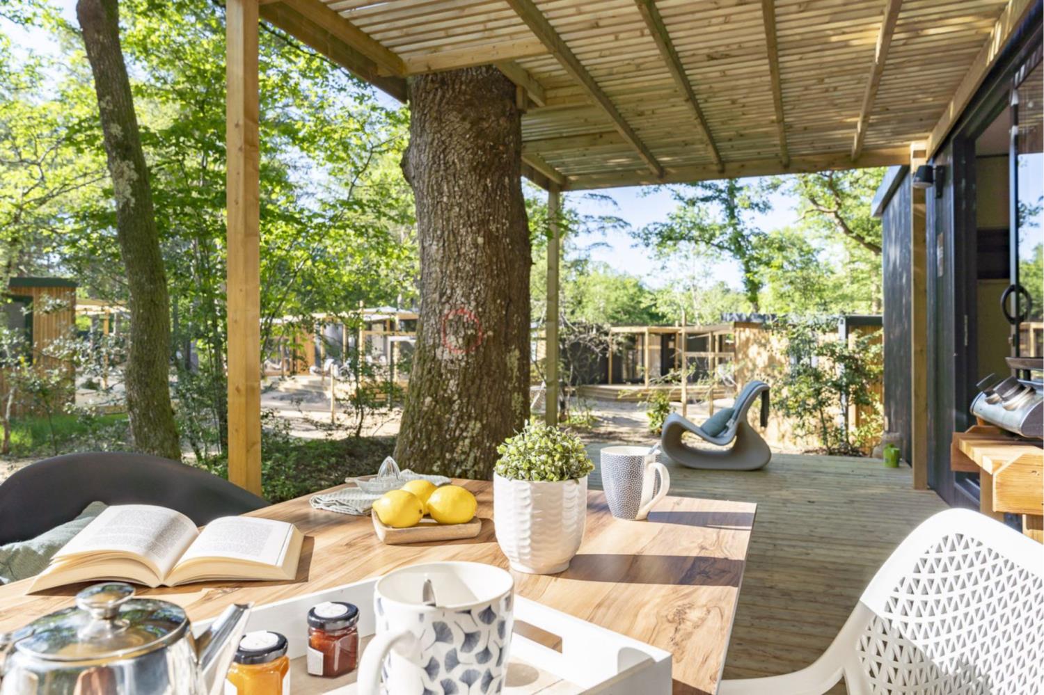 Cottage Garden Forest Camp 4p 2Bdrms Air