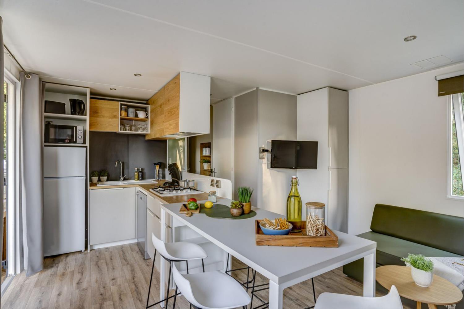 Bedroom accommodation at Cottage Atlantide 6p 3Bdrms AirConPremiu in France