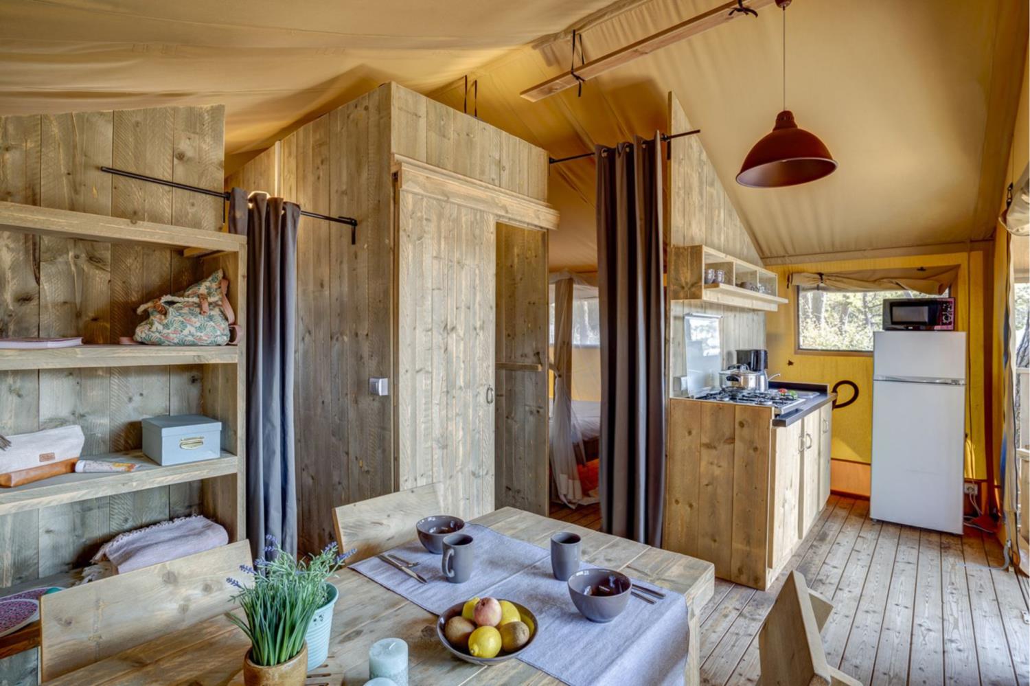 Lodge 4p 2Bdrms ****