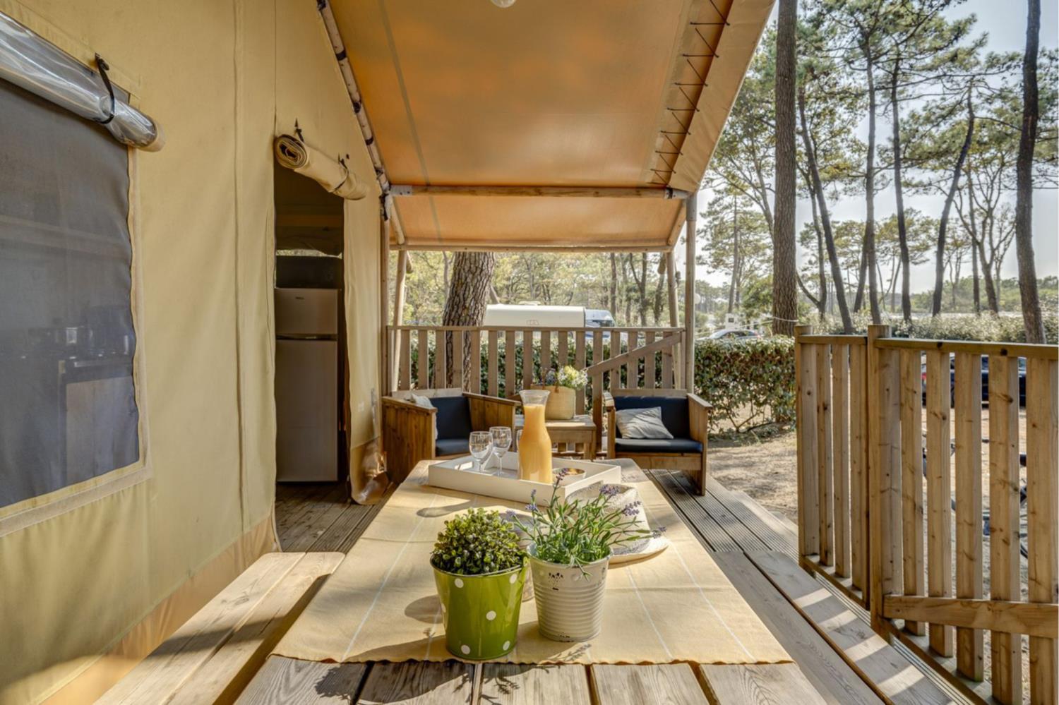 Lodge 4p 2Bdrms ****