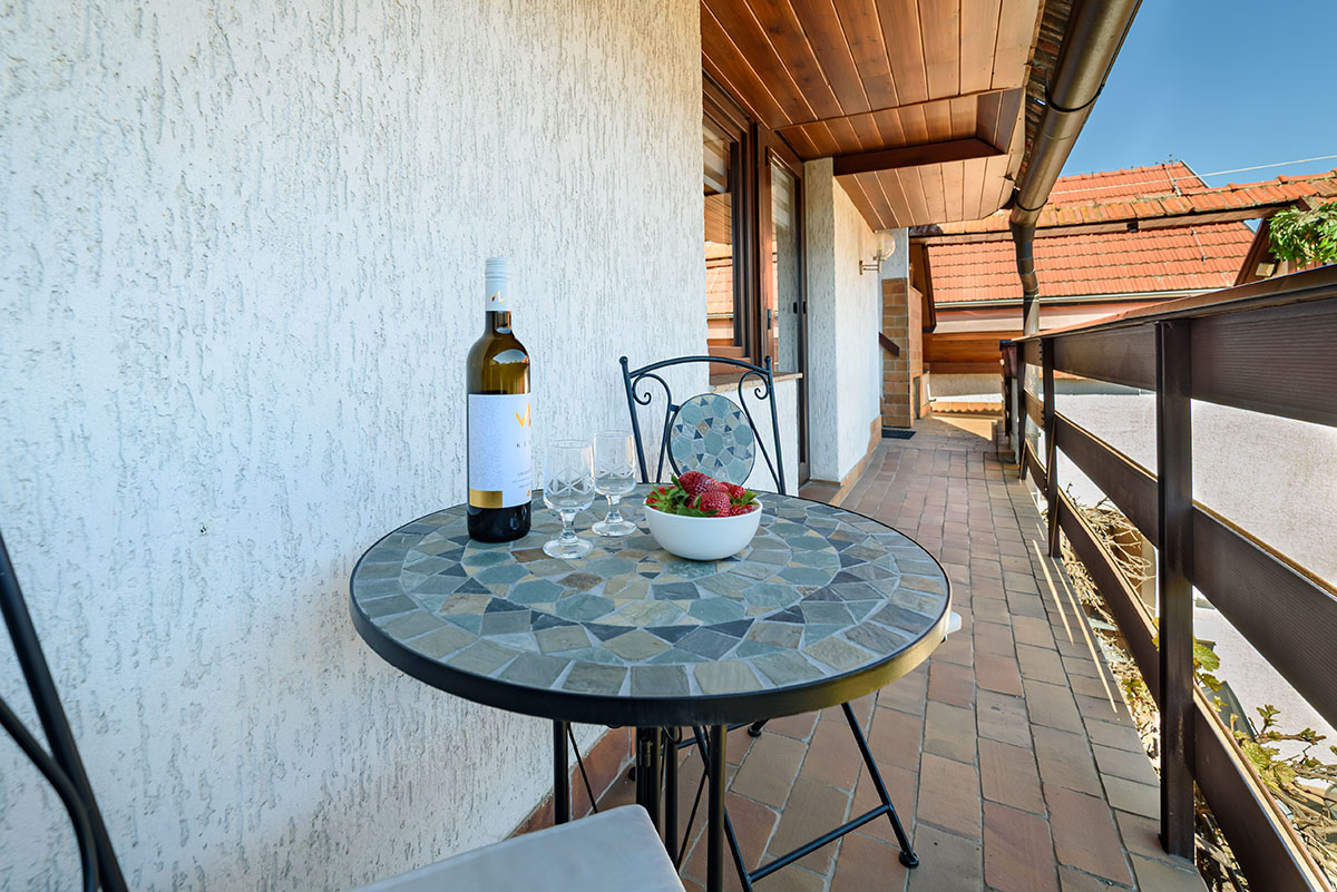 Outdoor terrace and garden at Chalet Lucie in Czech Republic