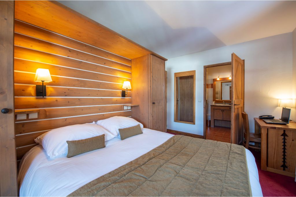 Arc 1950 Le Village 3p6p Superior