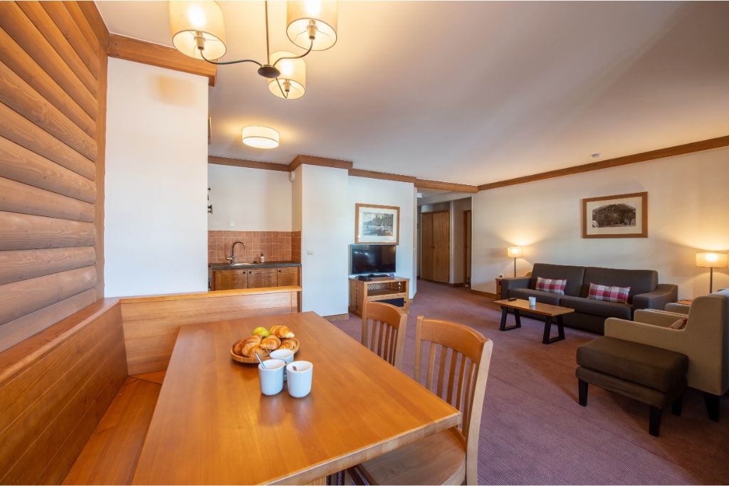 Arc 1950 Le Village 3p6p Superior