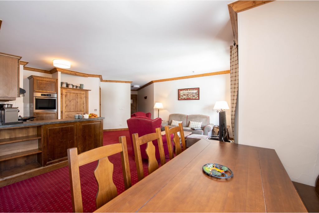 Arc 1950 Le Village 3p6p Superior