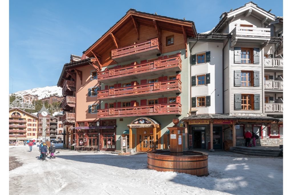 Arc 1950 Le Village 4p8p Superior