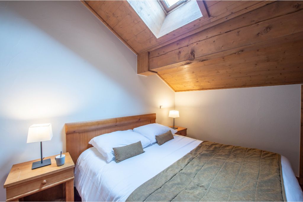 Arc 1950 Le Village 4p8p Superior