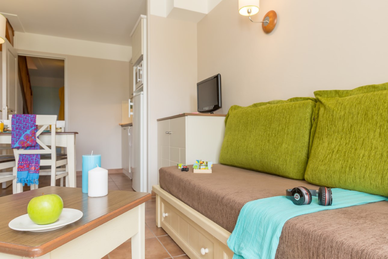 Normandy Garden 2/3p 6