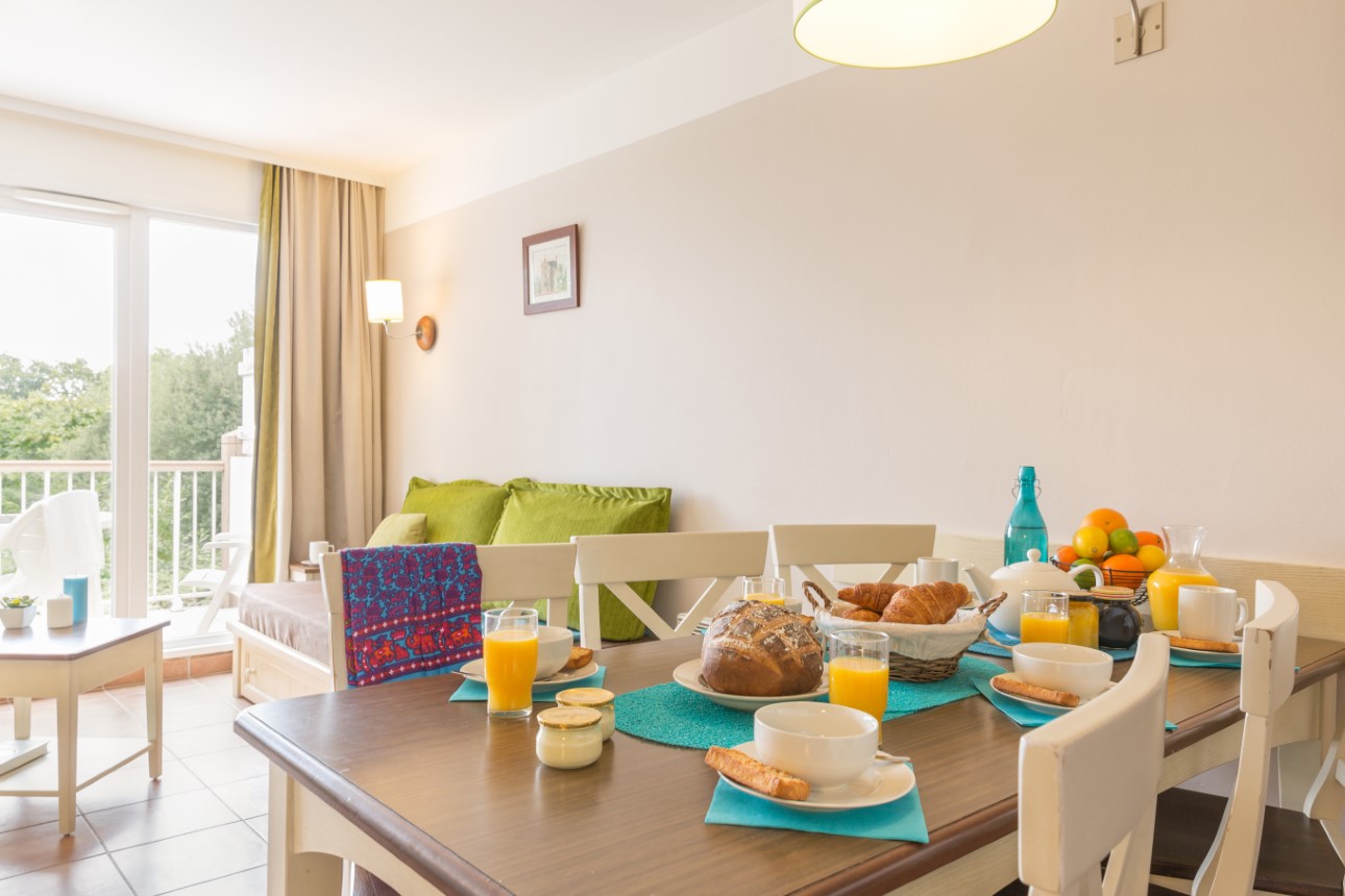 Normandy Garden 2/3p 6