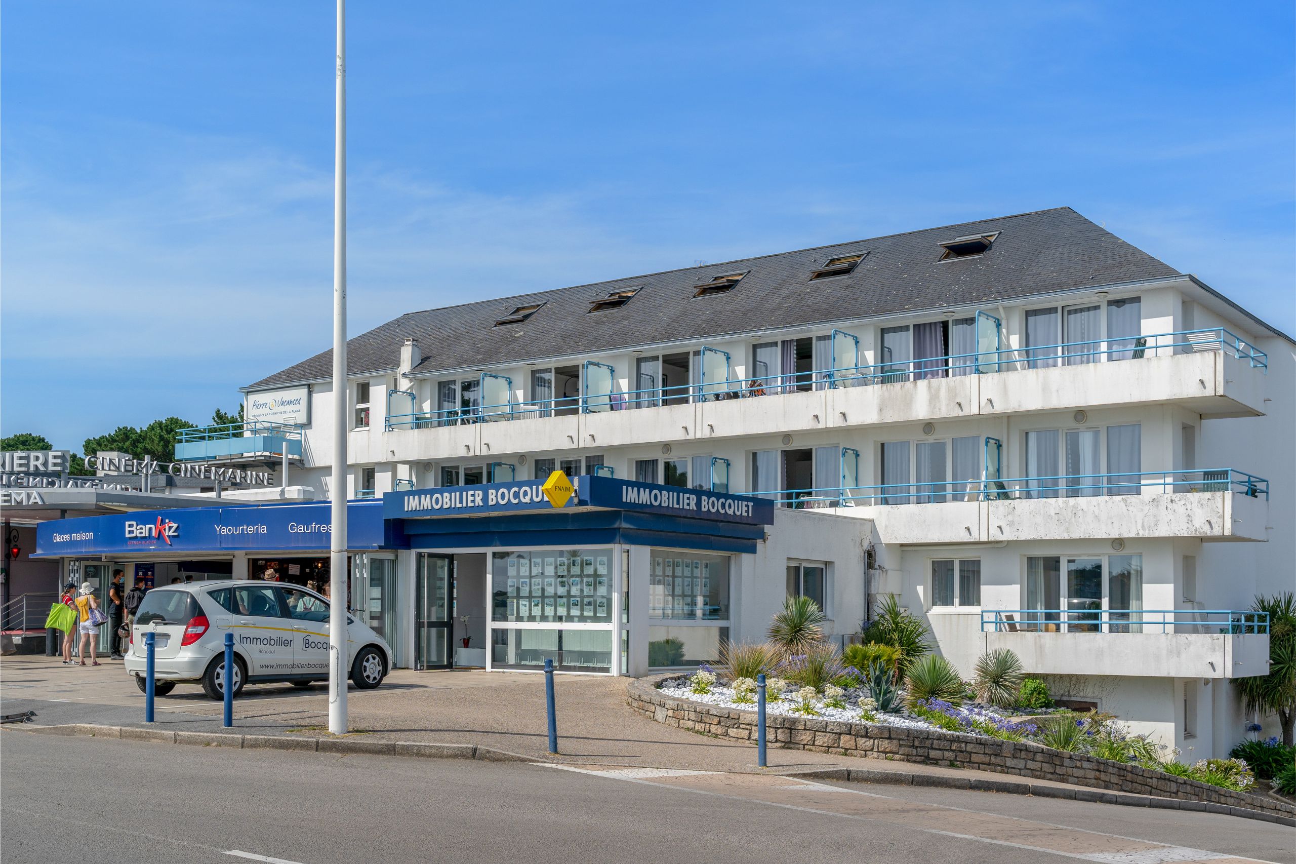 la-corniche-de-la-plage-4p