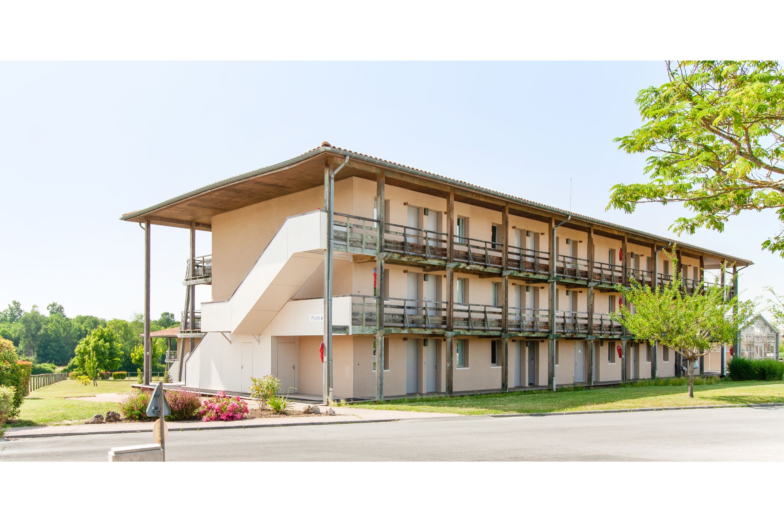 les-rives-de-la-seugne-studio-5p