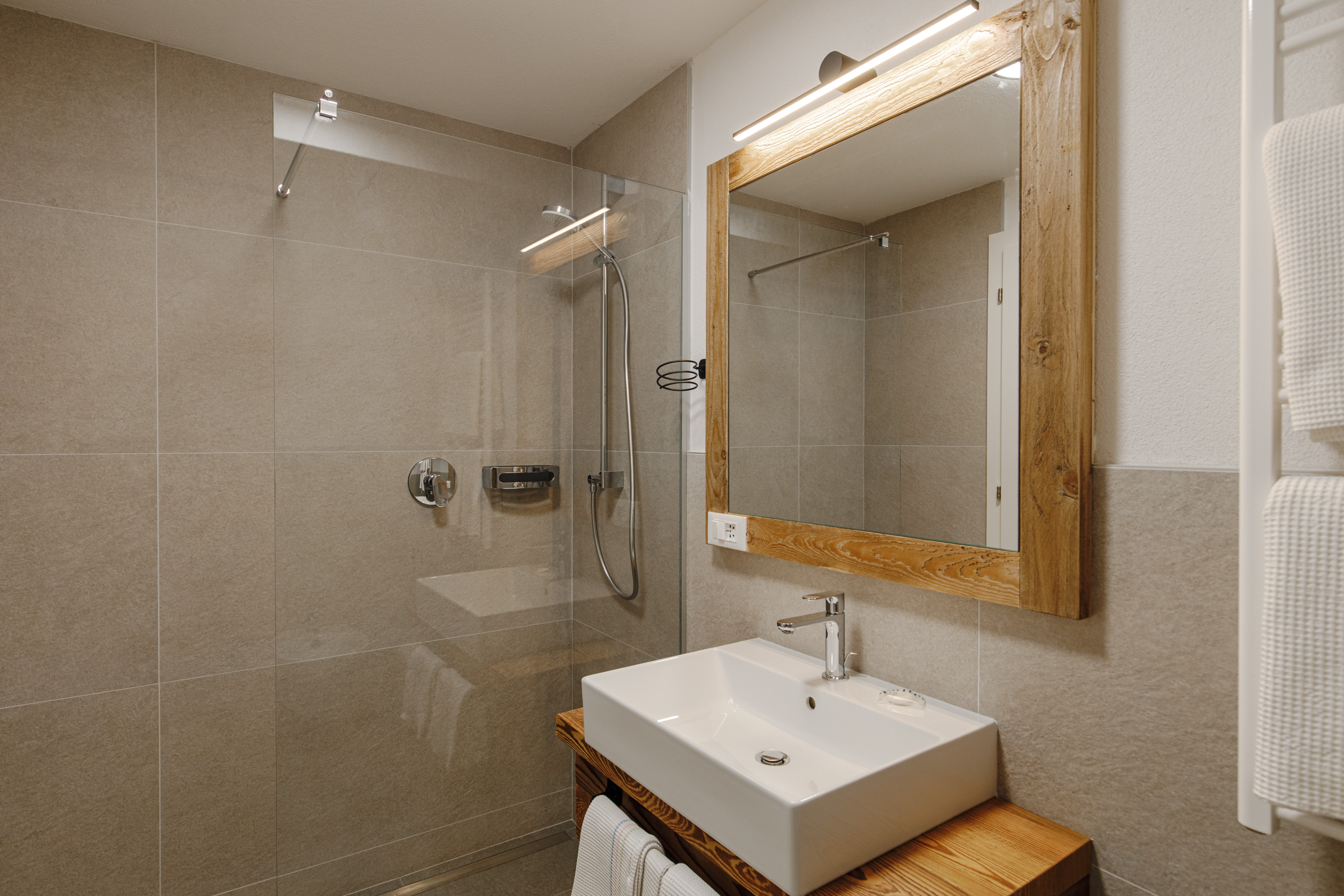 Aurone with private bio sauna