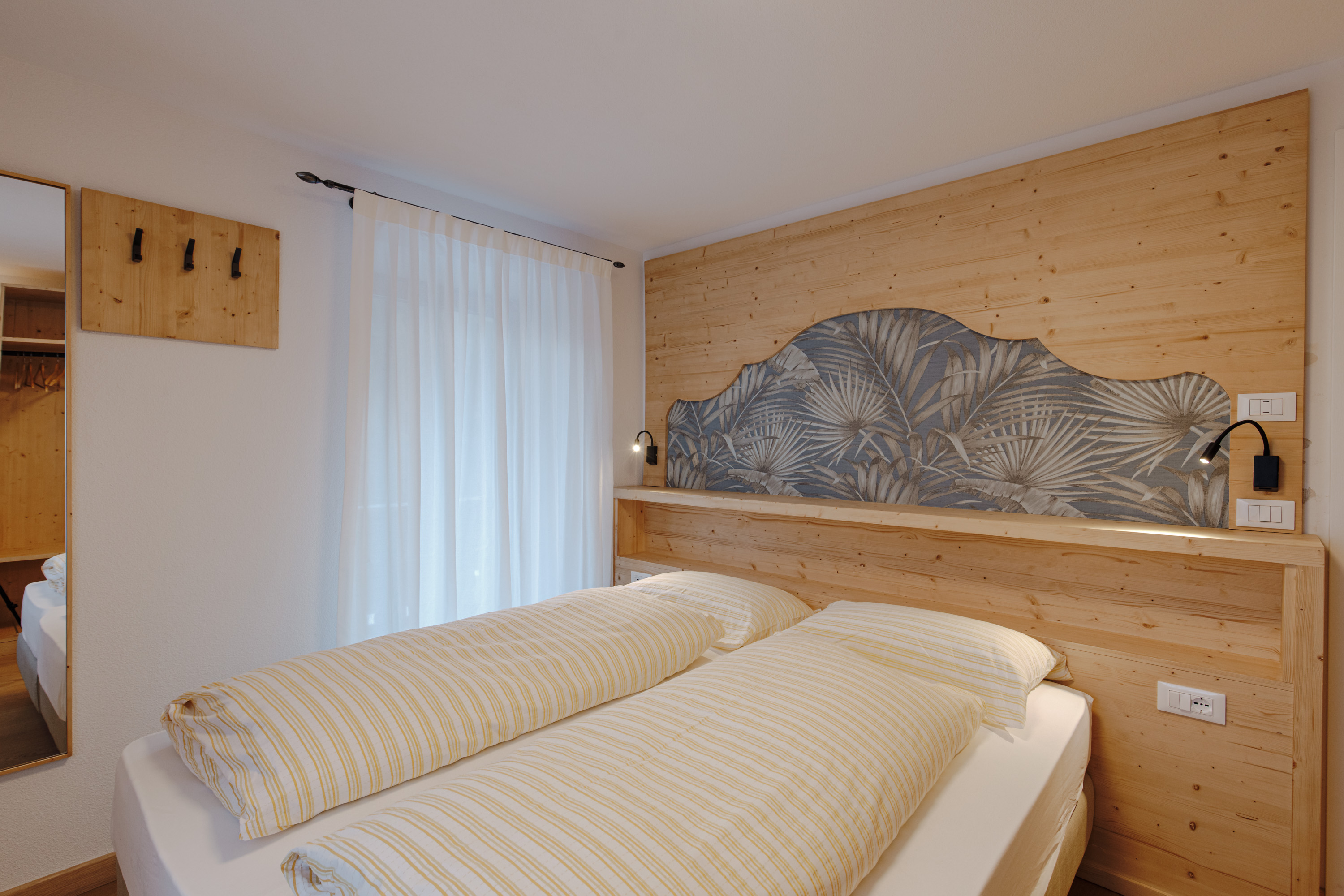 Aurone with private bio sauna