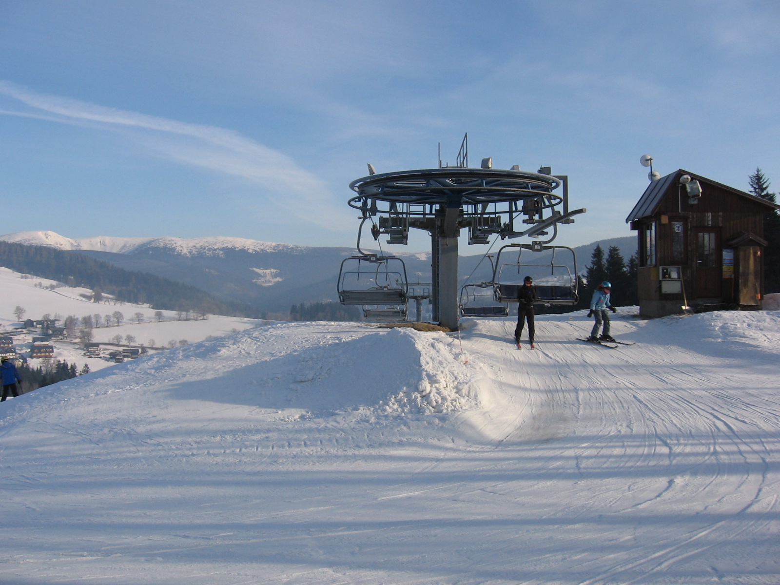 Gezellige woonkamer met open haard