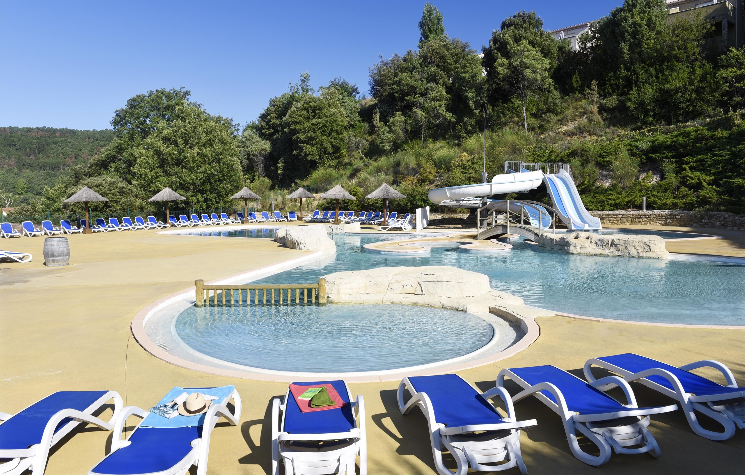 domaine-des-hauts-de-salavas-3p6p