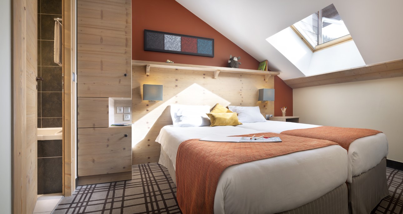 Swimming pool area near Les Terrasses d'Hélios 4p8p MV Balcony in France