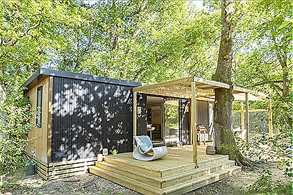 Cottage Garden Forest Camp 4p 2Bdrms Air