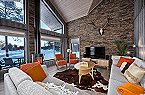 Twin Lakelodges 20p