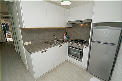 Appartamenti, Pino bilo, BN69681