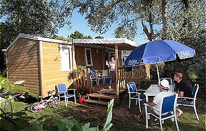 Holiday parks, Fouesnant-Beg Meil MH 6/8, BN986511